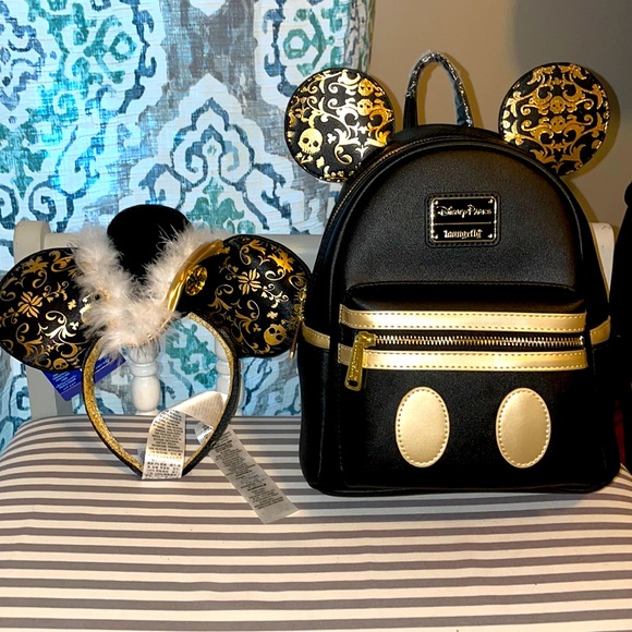 Loungefly Handbags - Loungefly Disney Parks Pirates of the Caribbean bag and ears